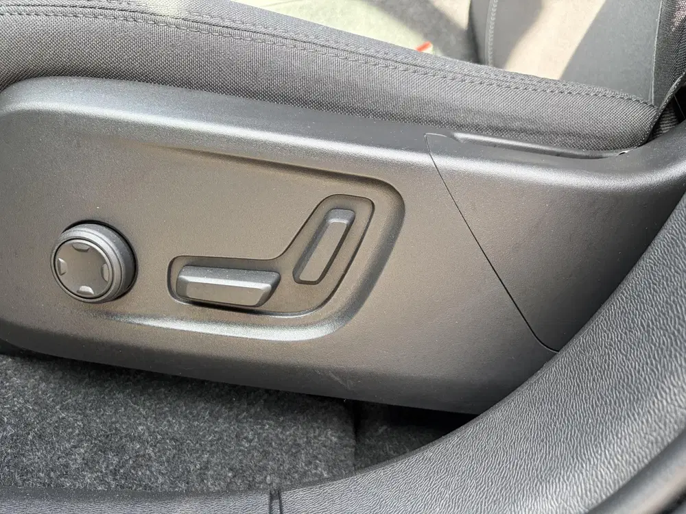 Volvo C40 Recharge Ultimate 69 kWh SOH 95% uit 2023, foto 4