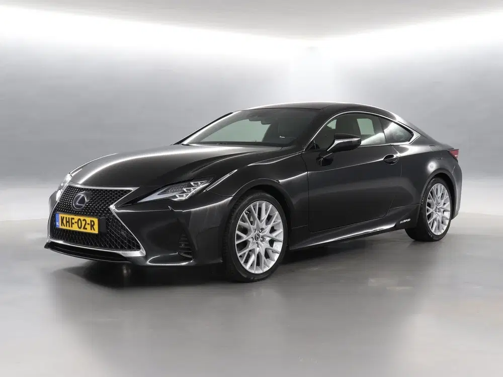 Lexus RC 300h Luxury Line uit 2019