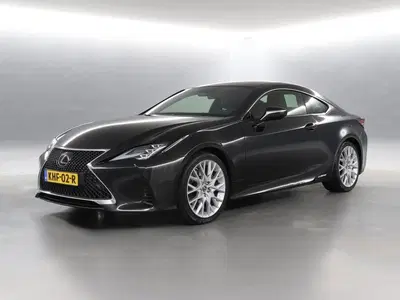 Lexus RC 300h Luxury Line uit 2019