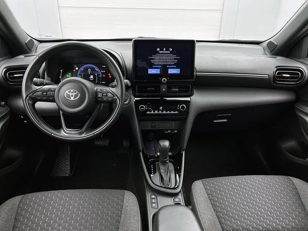 Toyota Yaris Cross 1.5 Hybrid 115 Dynamic uit 2025, foto 4