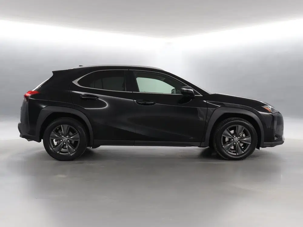 Lexus UX 250h First Edition uit 2019, foto 11