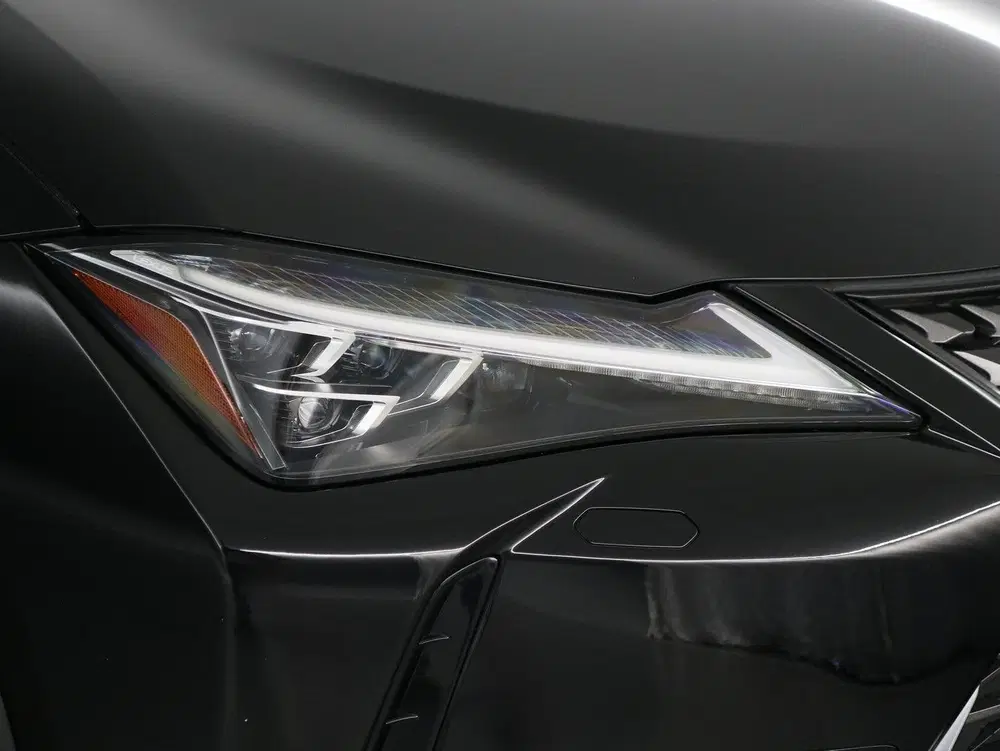 Lexus UX 250h First Edition uit 2019, foto 7