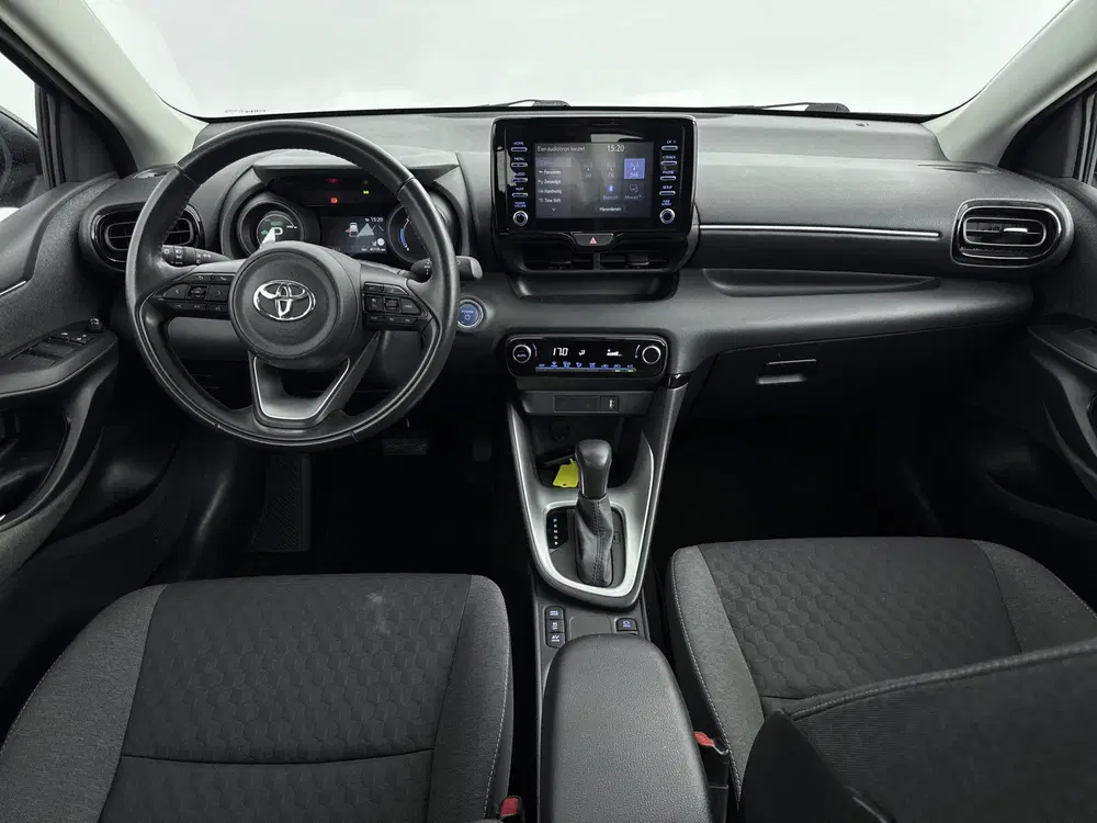 Toyota Yaris 1.5 Hybrid TeamNL uit 2022, foto 4