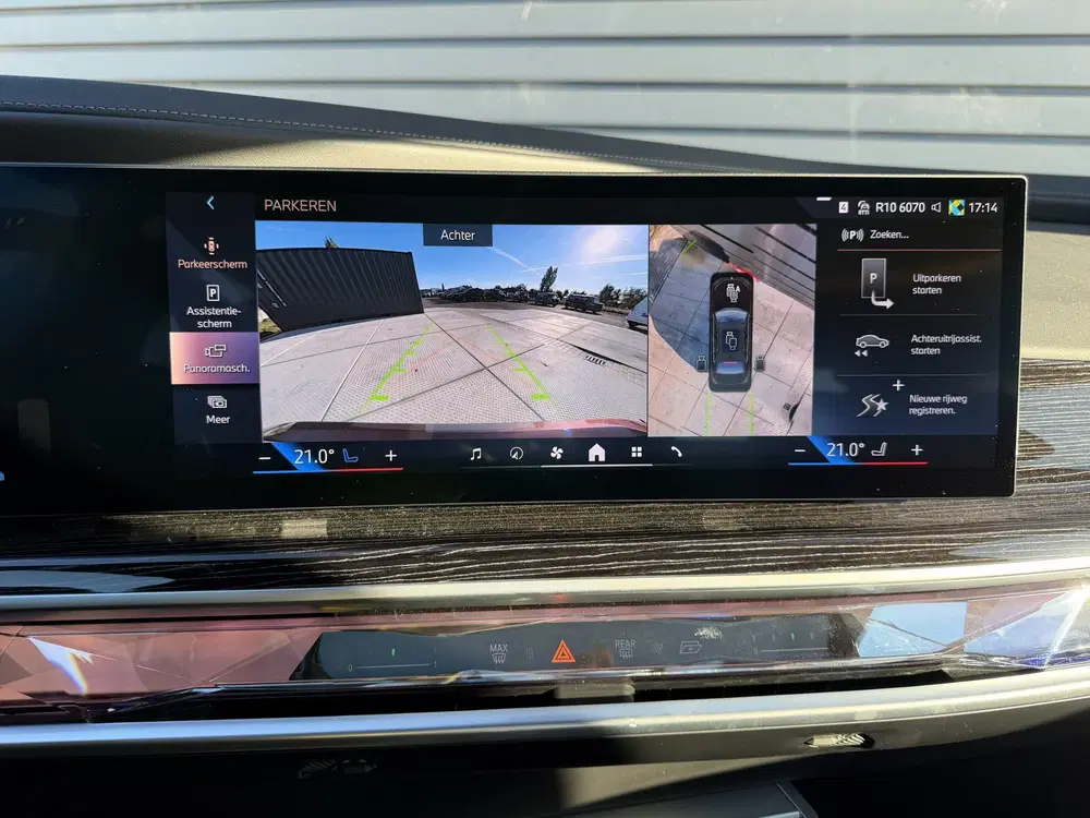 BMW 7-serie 7 Serie 750e xDrive uit 2025, foto 12