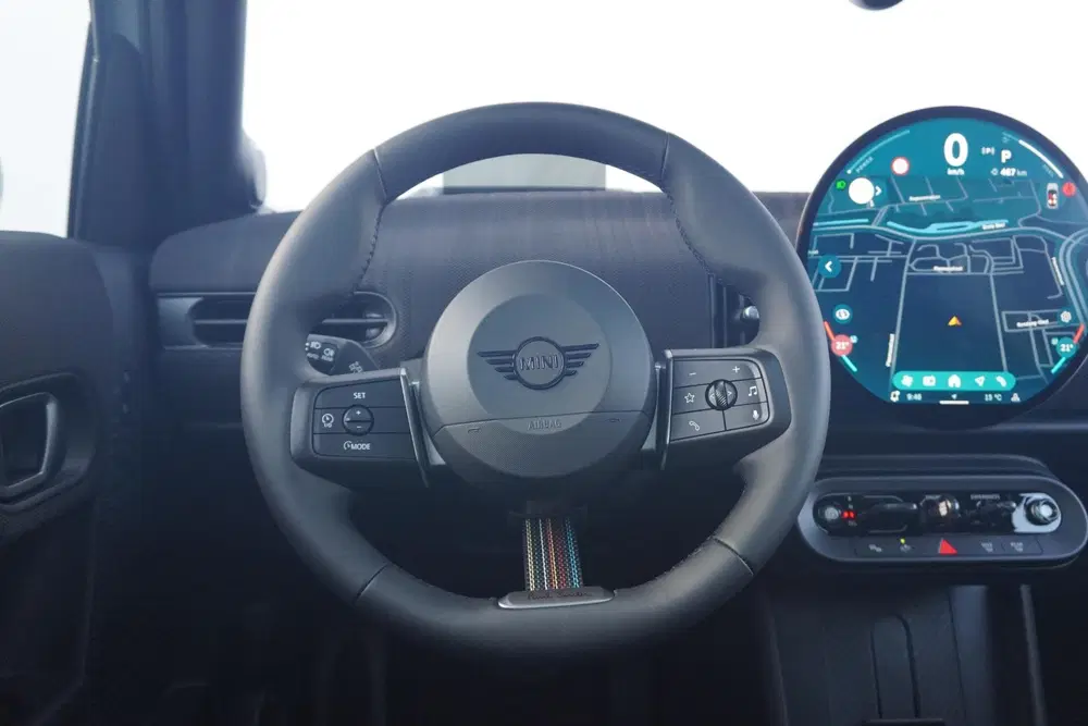 Mini Cooper C Cooper C Paul Smith Edition uit 2026, foto 10