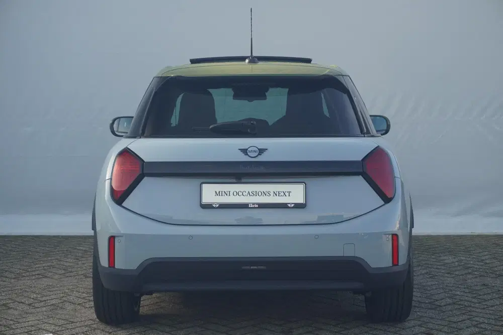 Mini Cooper C Cooper C Paul Smith Edition uit 2026, foto 5