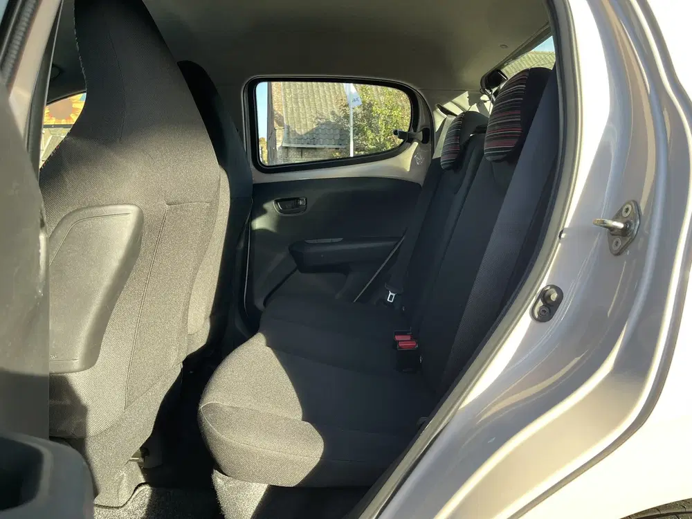 Citroën C1 Citroen C1 1.0 l CRUISE l BLUETOOTH l UNIE uit 2020, foto 5