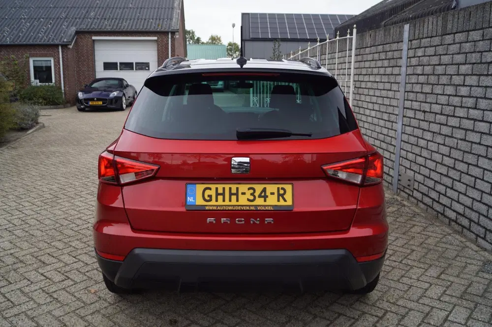 SEAT Arona 1.0 TSI Style Business Intense Plus Navi C uit 2021, foto 5