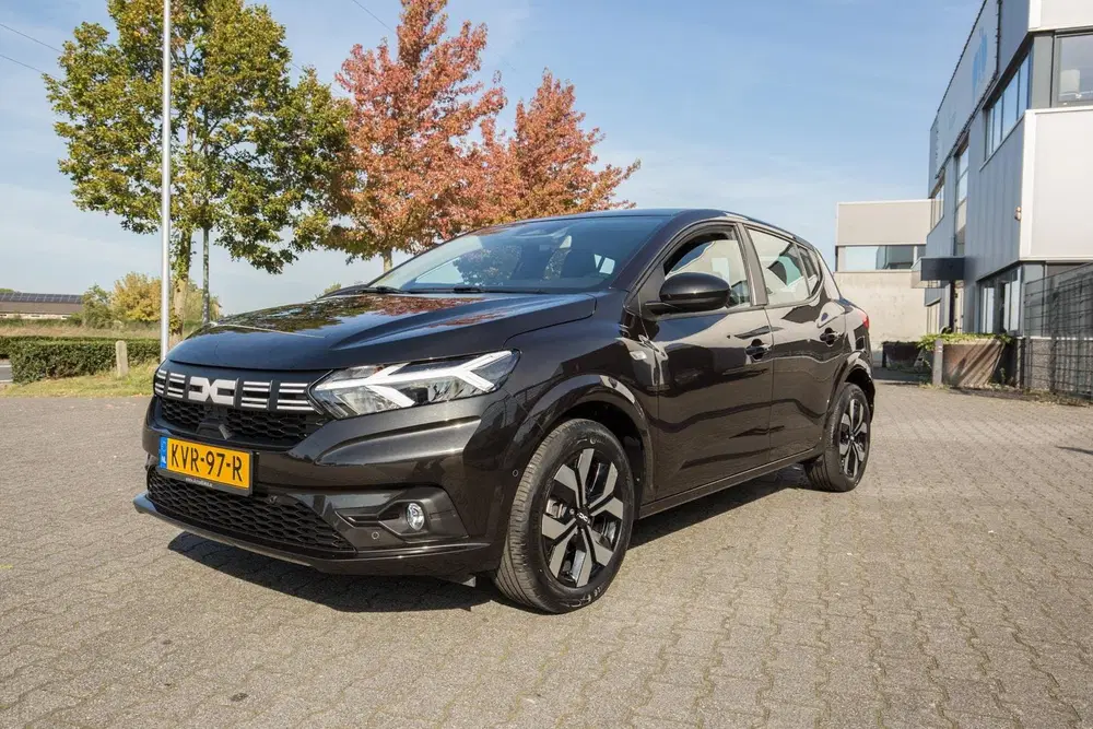 Dacia Sandero 1.0 TCe 90 Journey uit 2025, foto 11