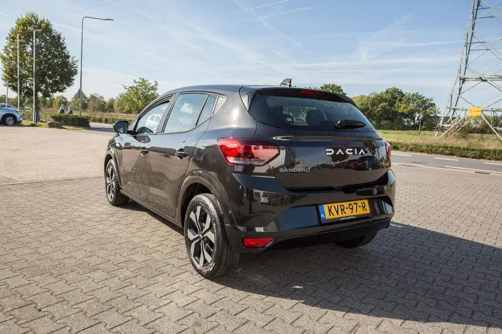 Dacia Sandero 1.0 TCe 90 Journey uit 2025, foto 15