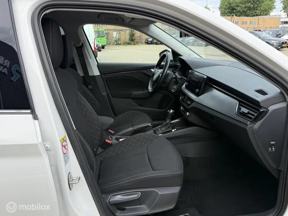 Skoda Kamiq 1.0 TSI Ambition AUTOMAAT uit 2021, foto 14