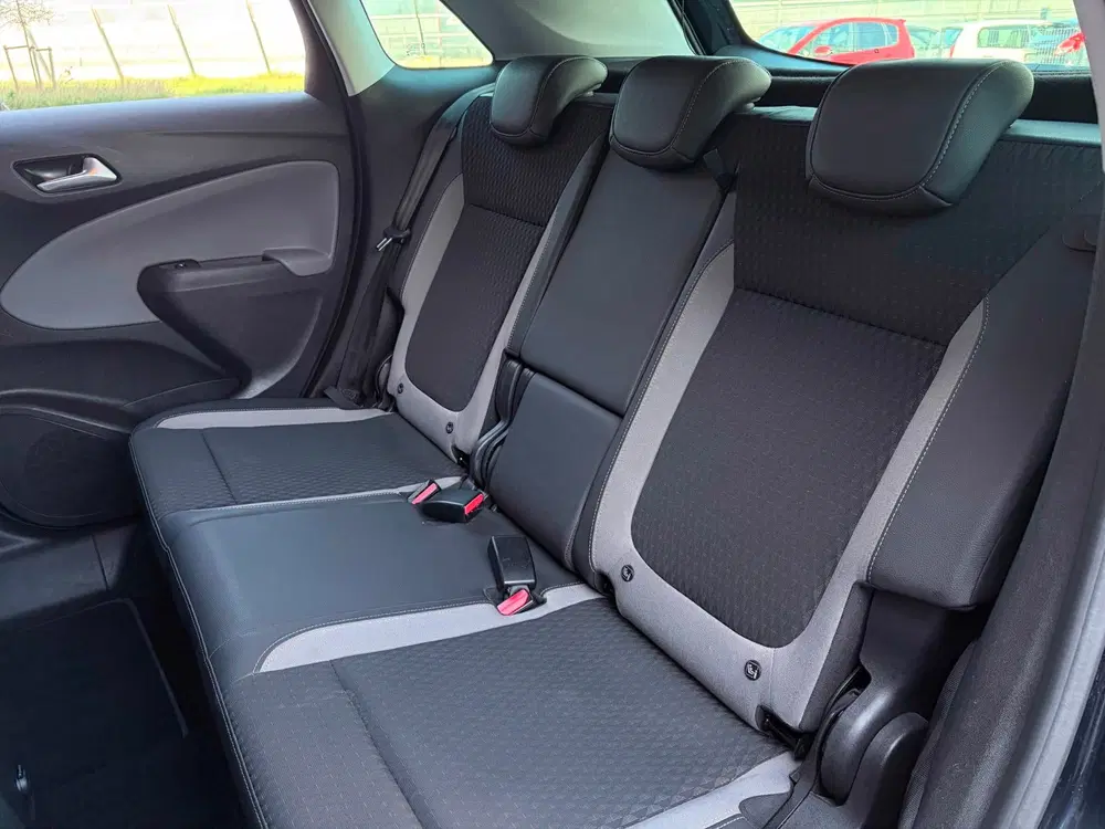 Opel Crossland 1.2 Turbo Innovation uit 2019, foto 12