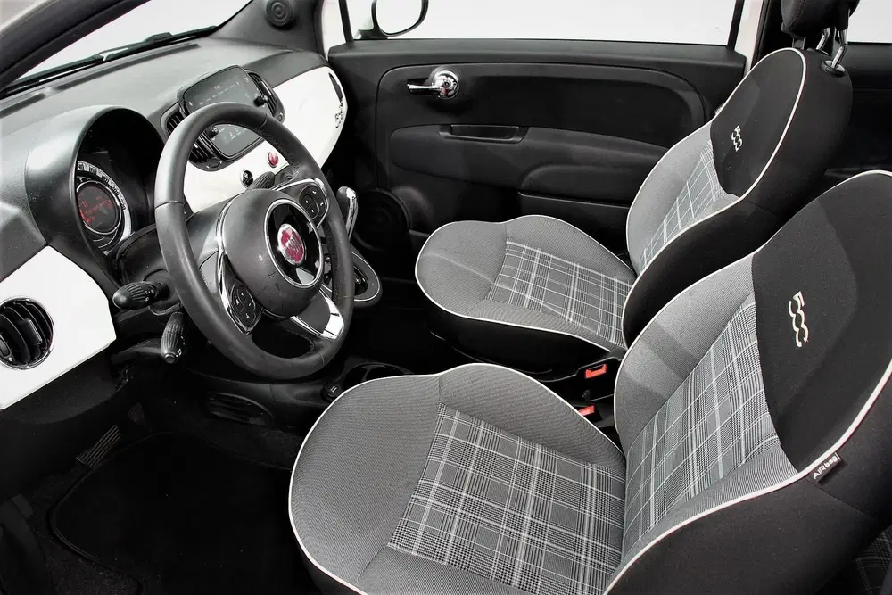 Fiat 500C 1.2 Automaat Lounge Cruise Control Navigat uit 2020, foto 15