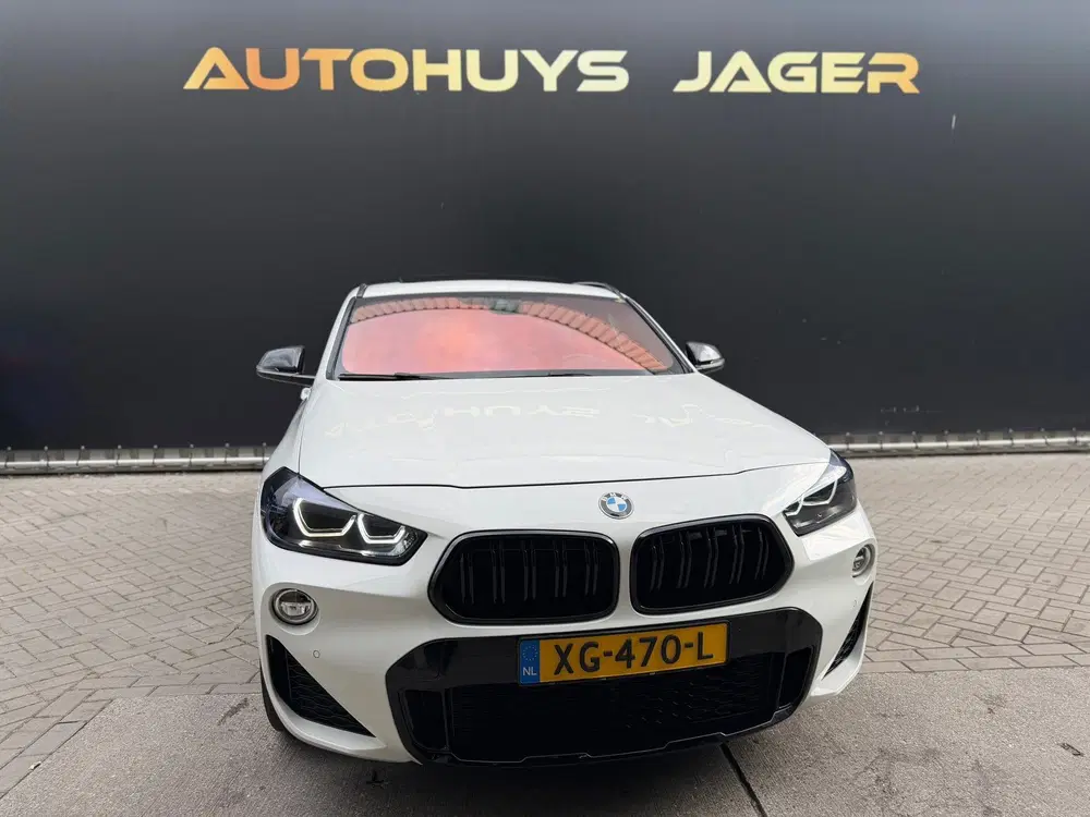 BMW X2 SDrive20i High Executive Pano Hud H&k Lede uit 2019, foto 10