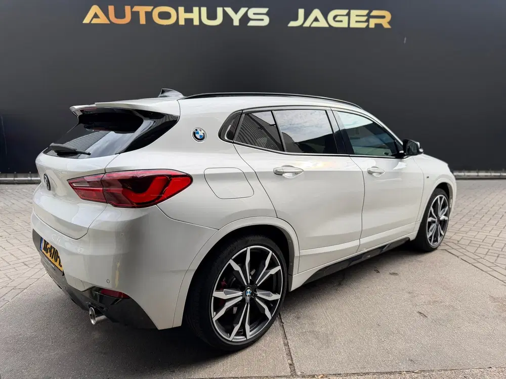 BMW X2 SDrive20i High Executive Pano Hud H&k Lede uit 2019, foto 7