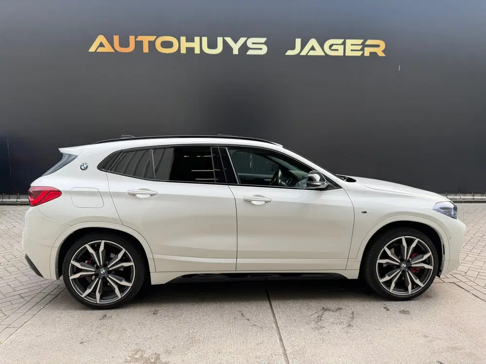 BMW X2 SDrive20i High Executive Pano Hud H&k Lede uit 2019, foto 8