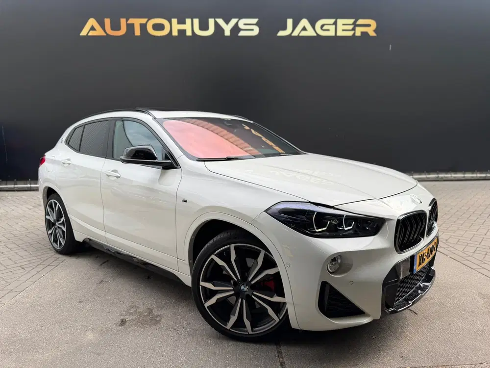 BMW X2 SDrive20i High Executive Pano Hud H&k Lede uit 2019, foto 9