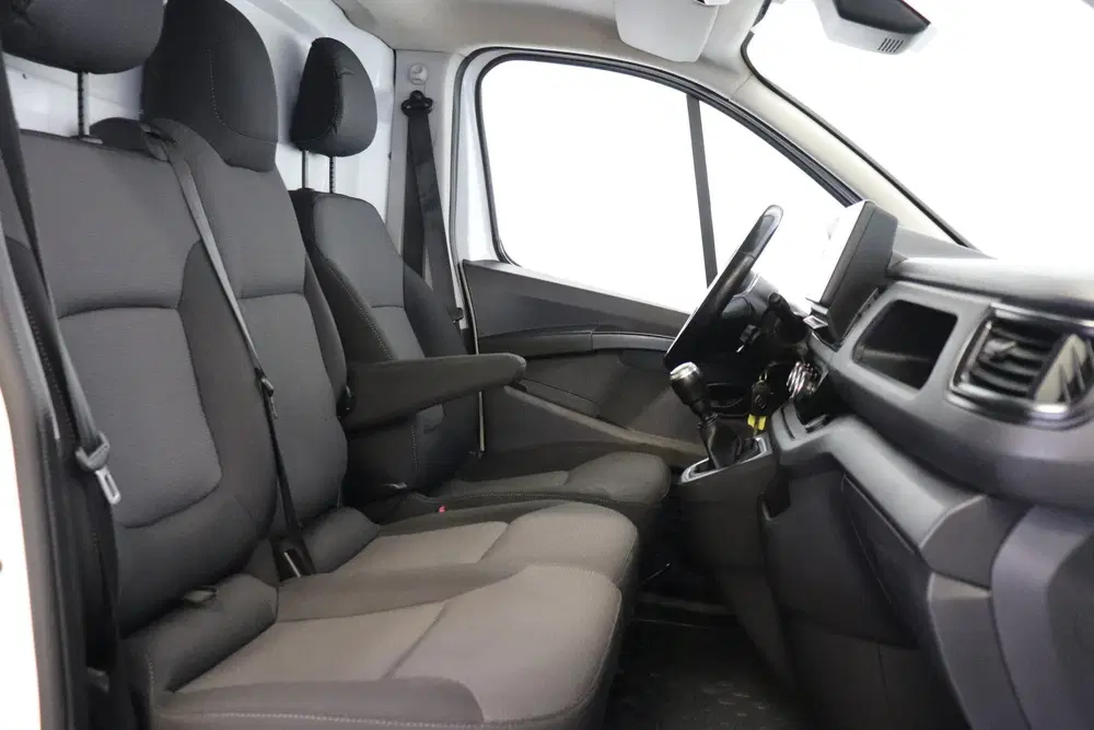Renault Trafic 2.0 dCi 110PK L2 EURO 6 uit 2022, foto 3