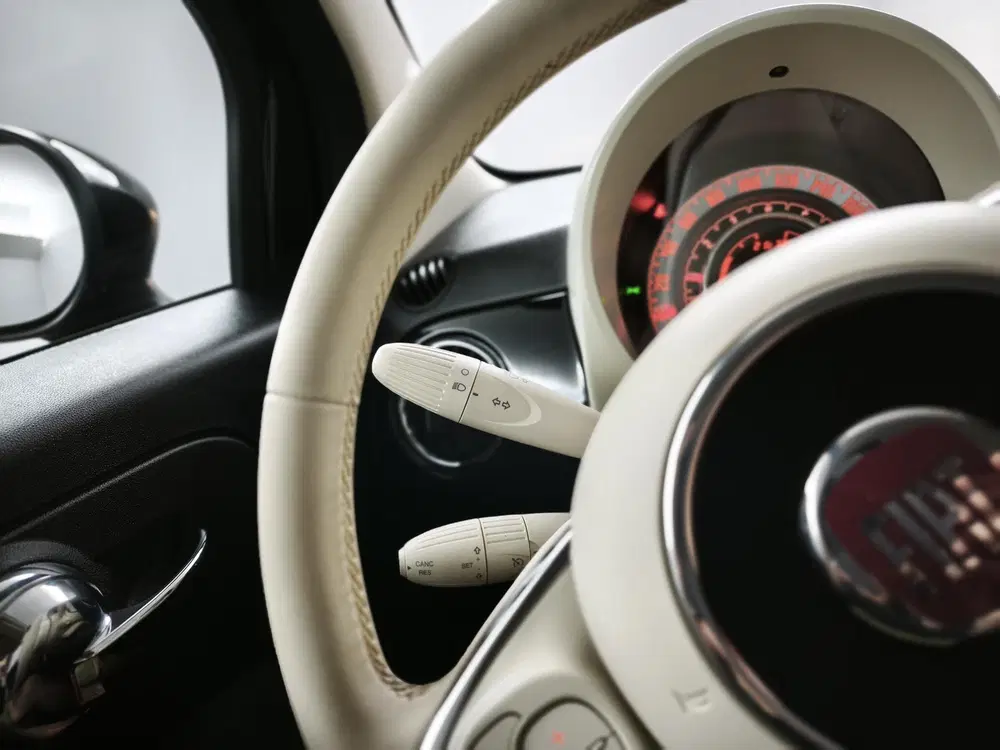 Fiat 500C 1.0 Hybrid Lounge l Cabrio uit 2020, foto 13