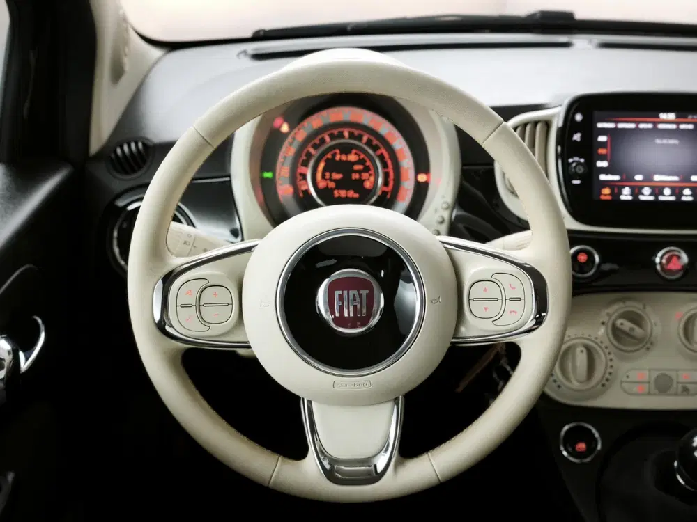 Fiat 500C 1.0 Hybrid Lounge l Cabrio uit 2020, foto 3