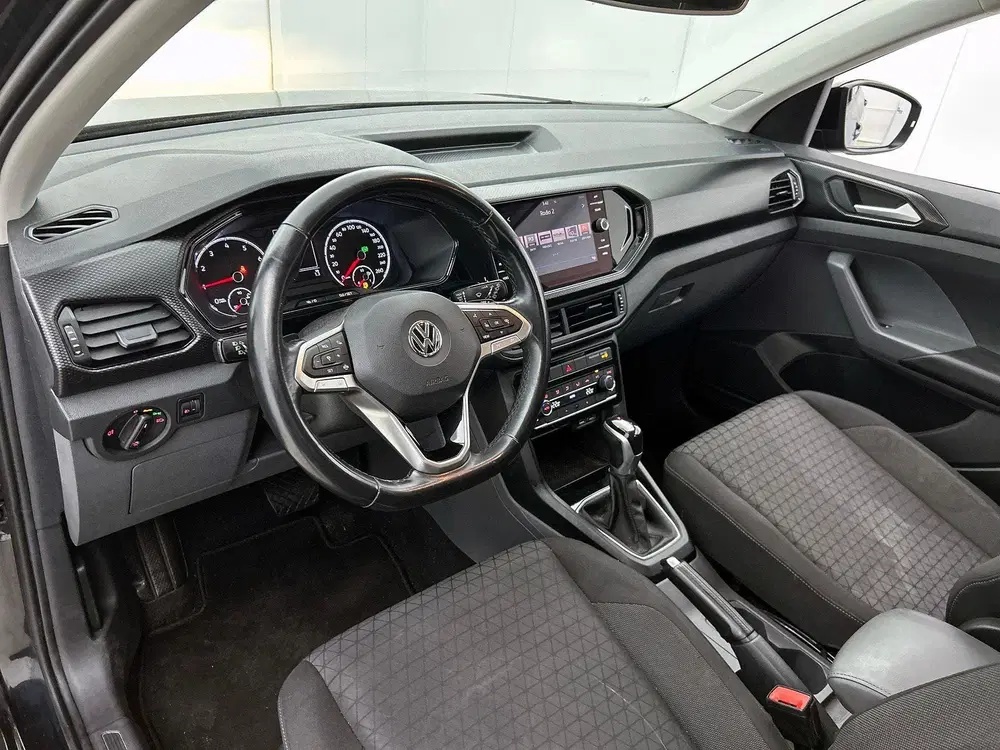 Volkswagen T-Cross 1.0 TSI Life Business uit 2020, foto 12