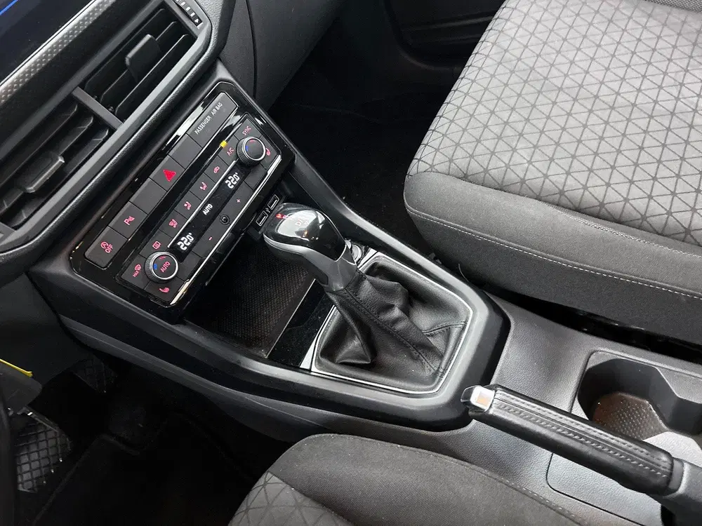 Volkswagen T-Cross 1.0 TSI Life Business uit 2020, foto 8