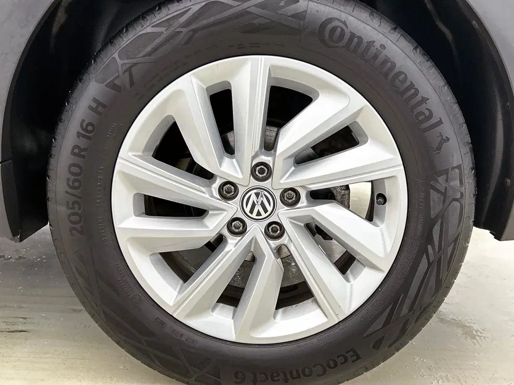 Volkswagen T-Cross 1.0 TSI Life Business uit 2020, foto 9