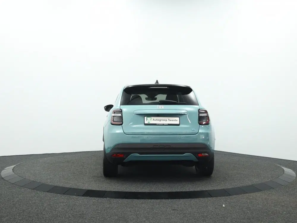 Fiat 600e La Prima 54 kWh uit 2025, foto 10