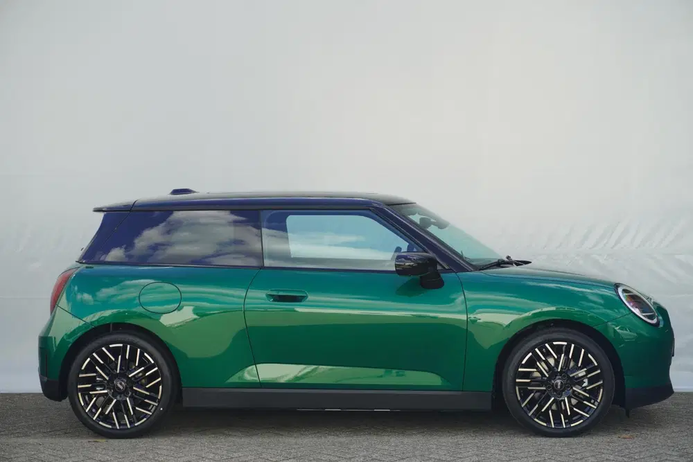 Mini Cooper Cooper E uit 2026, foto 4
