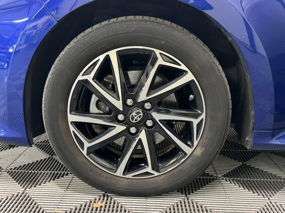 Toyota Yaris 1.5 Hybrid uit 2021, foto 11