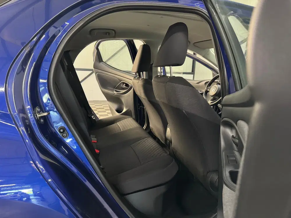 Toyota Yaris 1.5 Hybrid uit 2021, foto 4