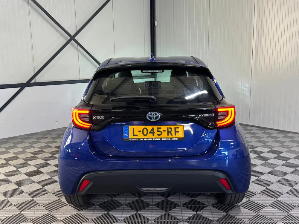 Toyota Yaris 1.5 Hybrid uit 2021, foto 9