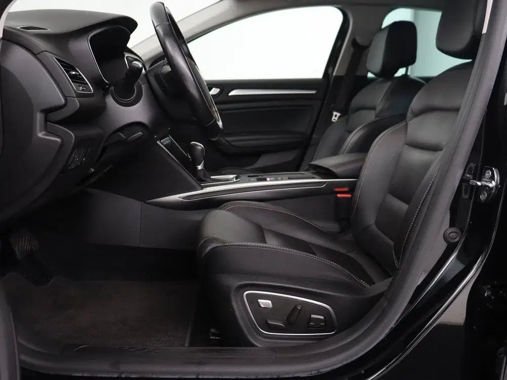 Renault Megane Mégane 1.6 E-Tech Plug-In Hybrid 160 Busin uit 2021, foto 4
