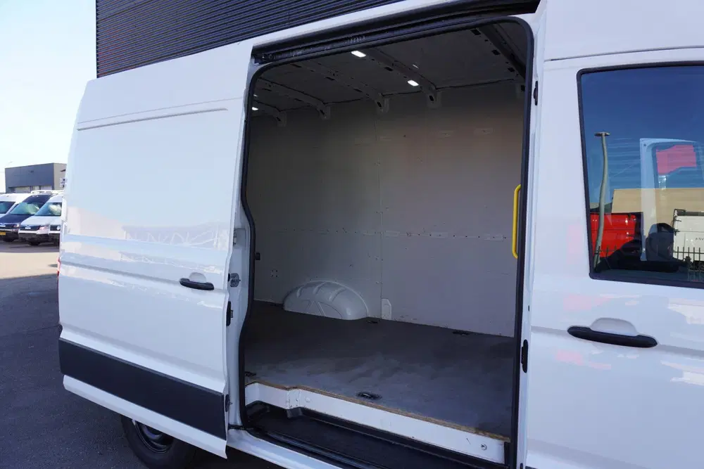 Volkswagen Crafter 35 177pk RWD L3H3 uit 2022, foto 5
