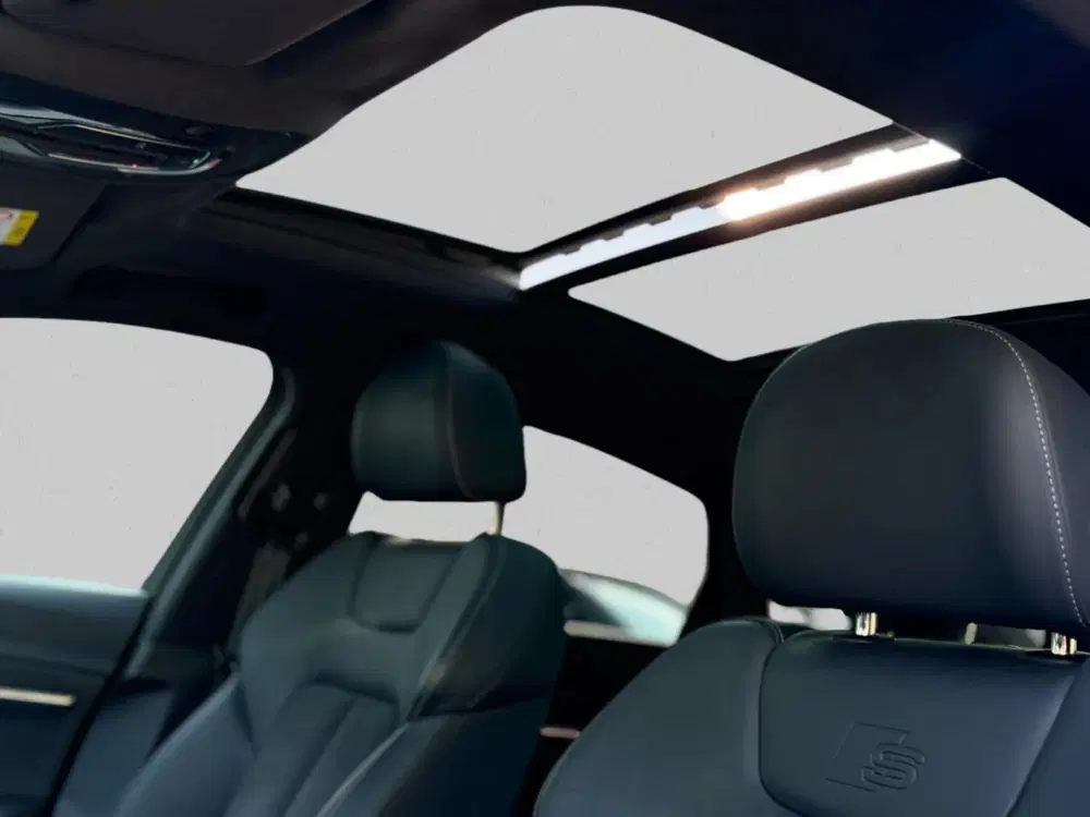 Audi e-tron 50 quattro S edition 71 kWh SoH 88% (N uit 2020, foto 4