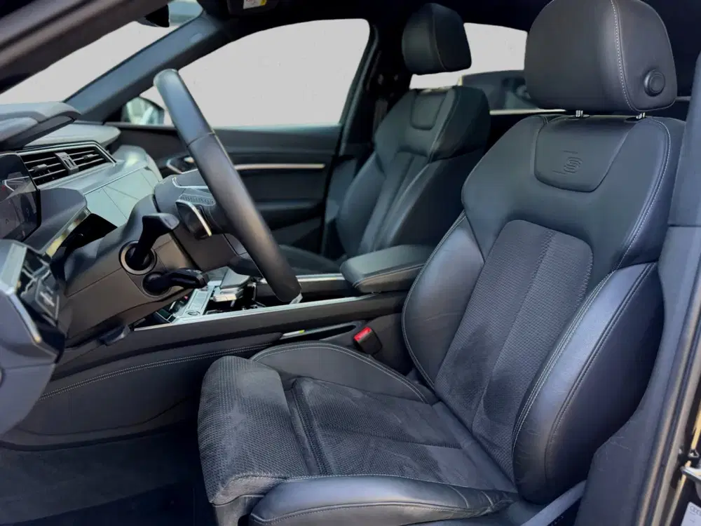 Audi e-tron 50 quattro S edition 71 kWh SoH 88% (N uit 2020, foto 7