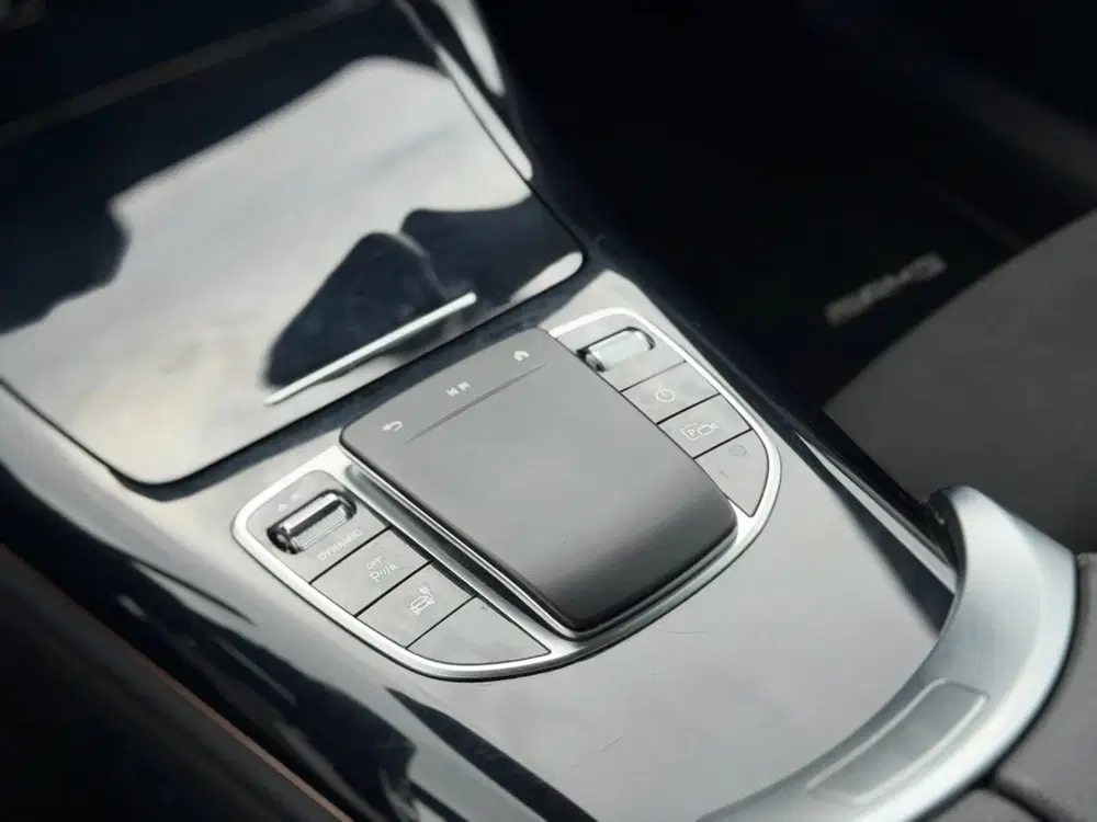 Mercedes-Benz EQC 400 4MATIC Business Solution AMG 80 kWh So uit 2020, foto 13