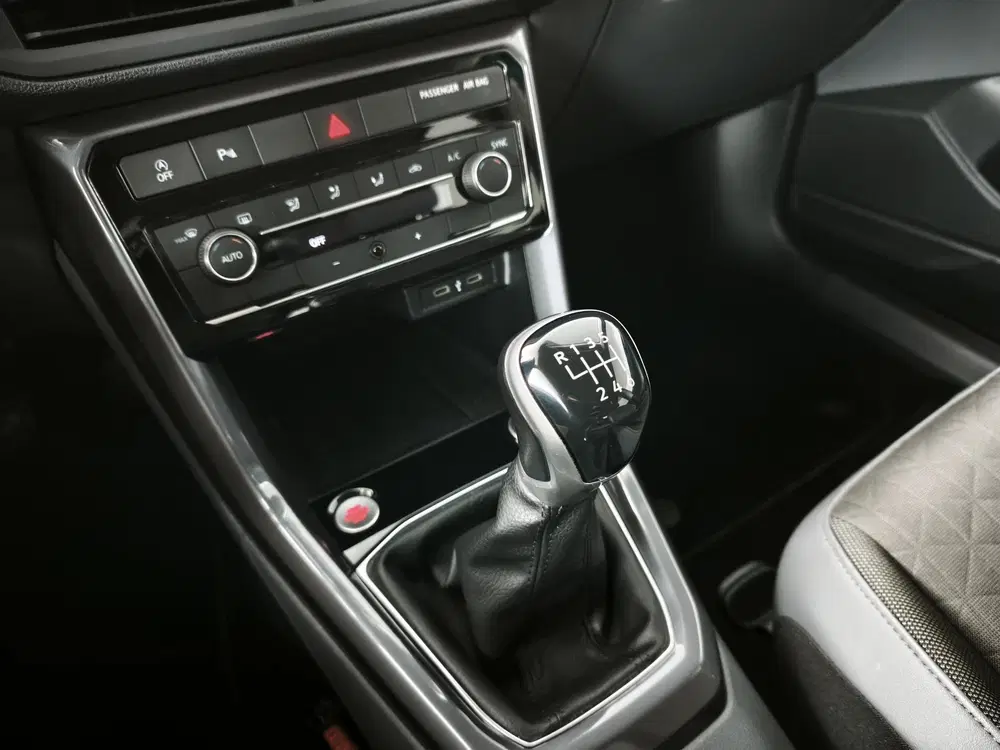 Volkswagen T-Cross 1.0 TSI Style uit 2021, foto 11