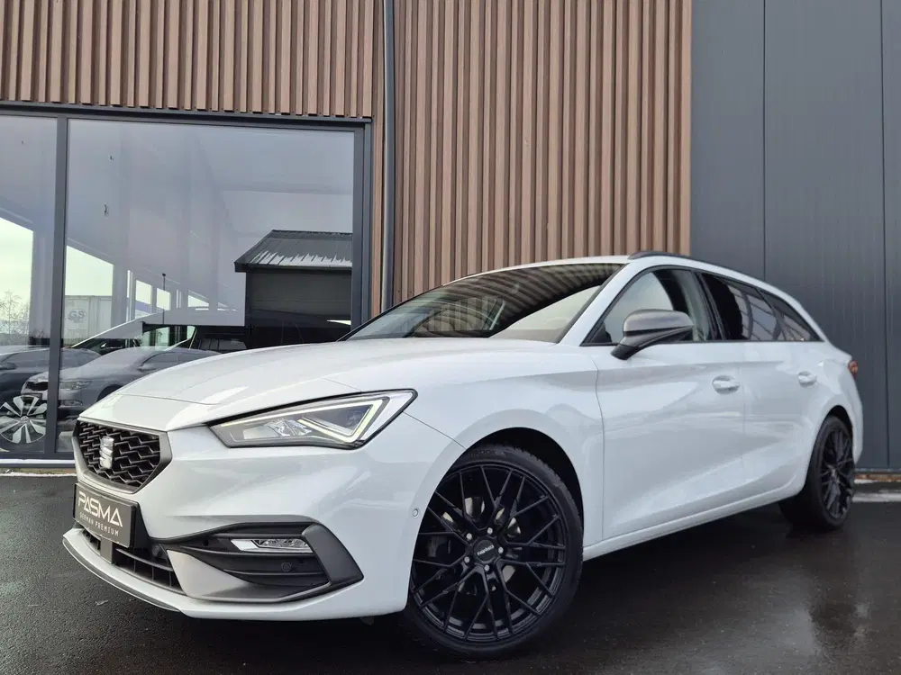 SEAT Leon 1.5 TSI FR Launch Edition uit 2020