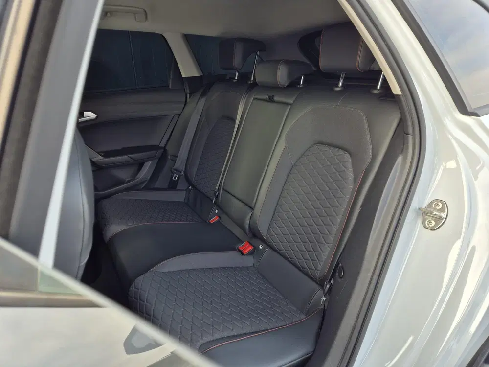 SEAT Leon 1.5 TSI FR Launch Edition uit 2020, foto 10