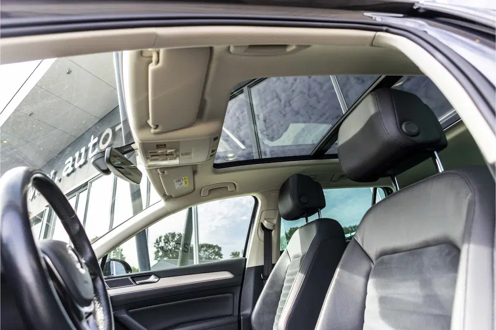 Volkswagen Passat 1.5 TSI Highline uit 2019, foto 14