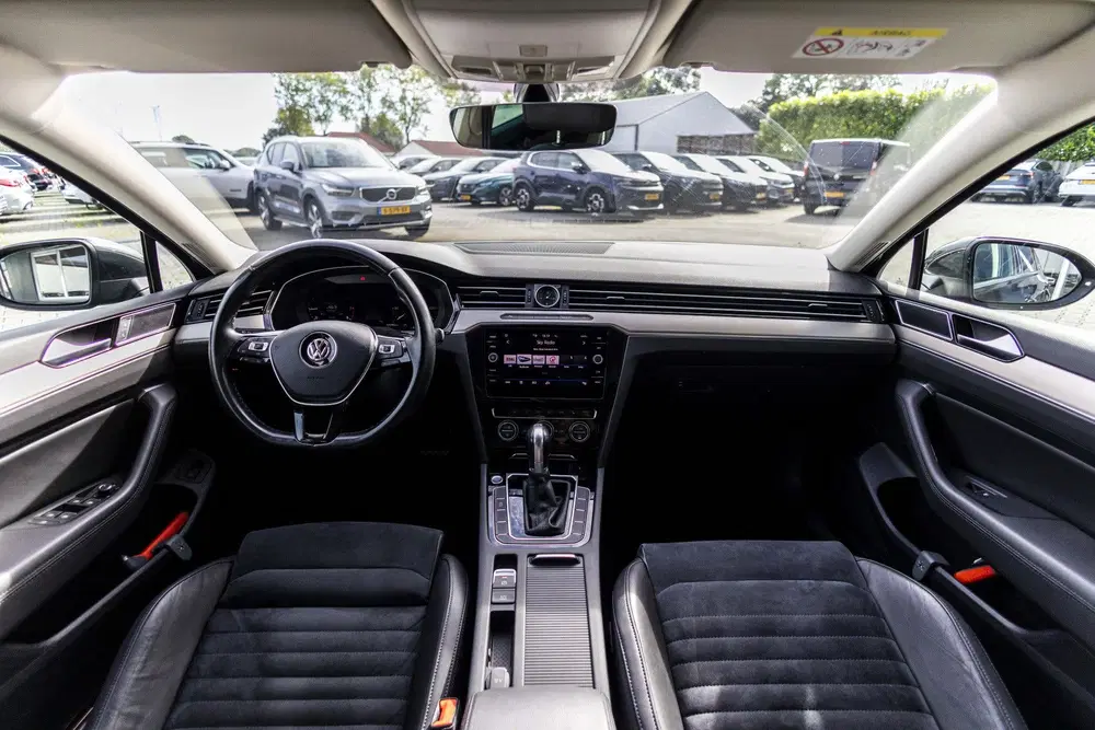 Volkswagen Passat 1.5 TSI Highline uit 2019, foto 7
