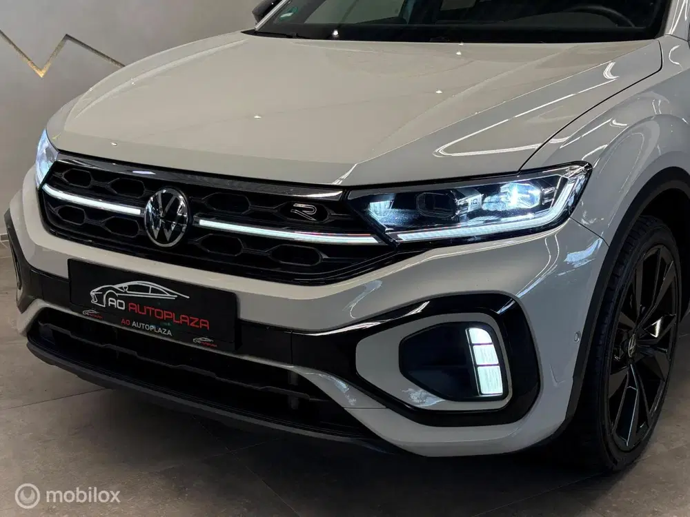 Volkswagen T-Roc 1.5 TSI 3x R-line Panorama uit 2023, foto 13