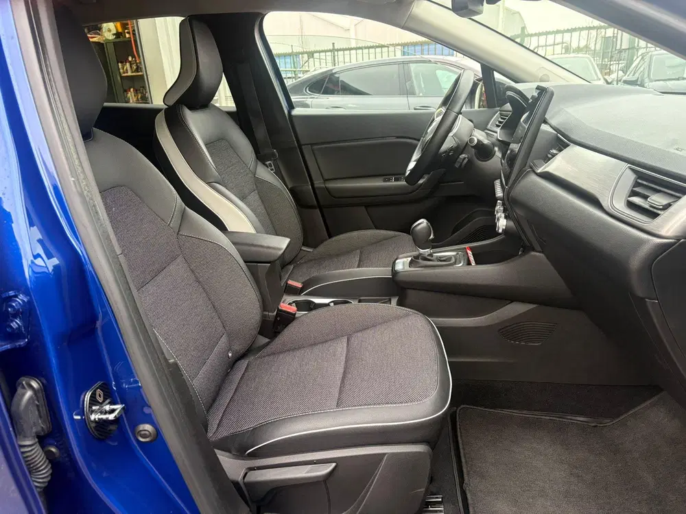 Renault Captur 1.3 TCe 130 Intens uit 2019, foto 10