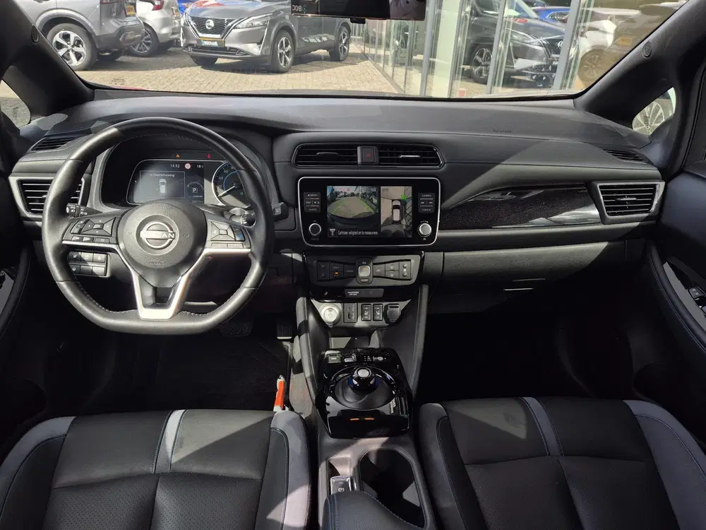 Nissan Leaf Tekna 39 kWh uit 2024, foto 3