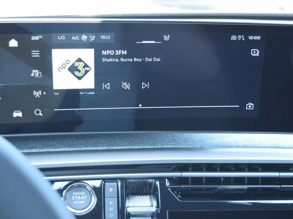 Peugeot 3008 Allure Avantage 210 73 kWh uit 2026, foto 11