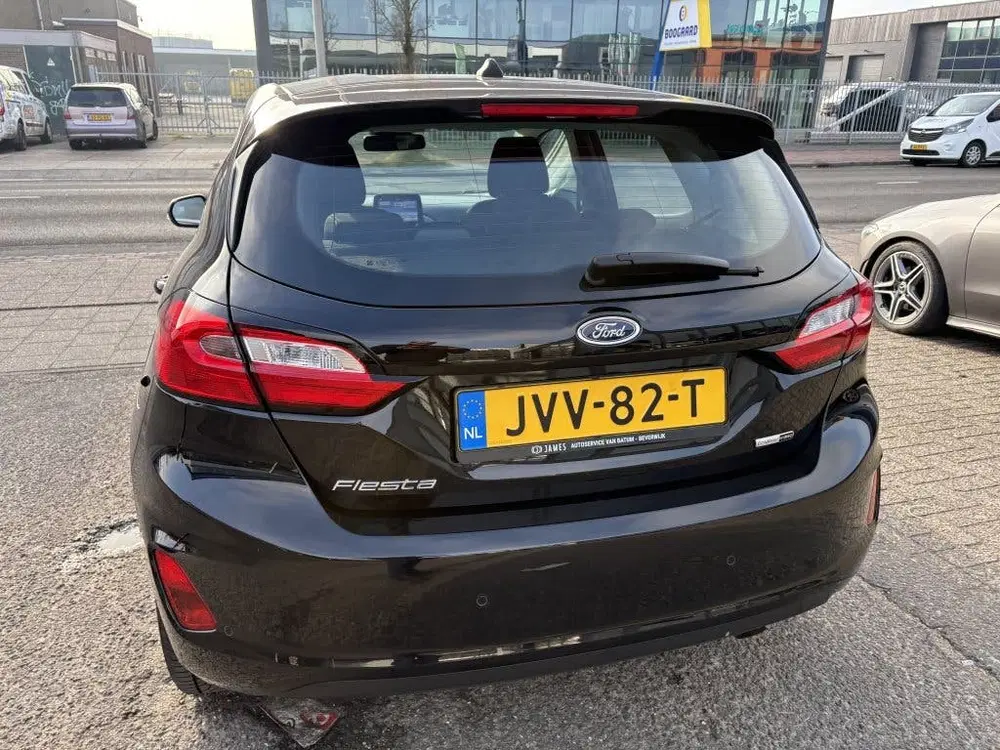 Ford Fiesta 1.0 EcoBoost Hybrid Titanium (bj 2023) uit 2023, foto 5