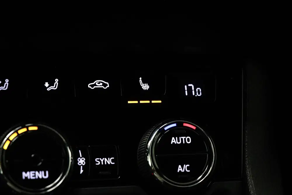 Skoda Karoq 1.5 TSI ACT Sportline Business uit 2021, foto 6