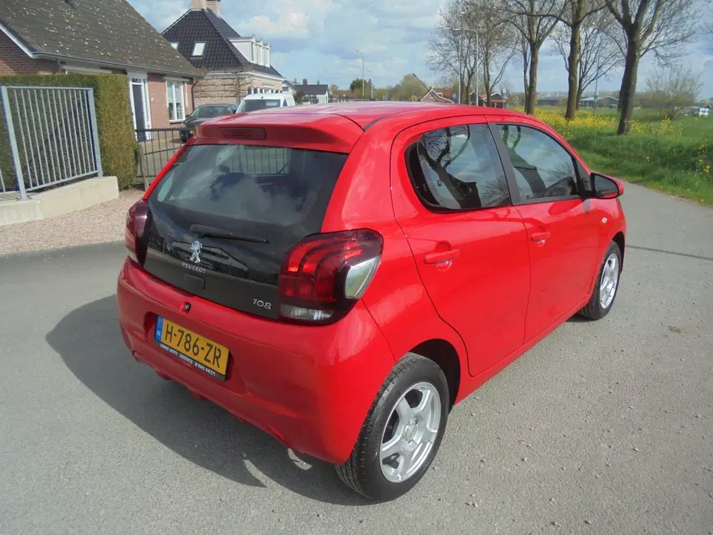 Peugeot 108 Peugeot 108 1.0 benzine airco lmv 72.000 k uit 2020, foto 3