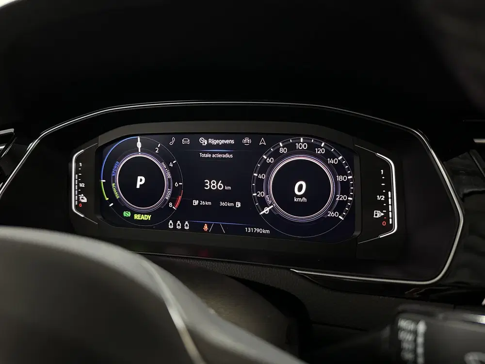 Volkswagen Passat 1.4 TSI PHEV GTE Business uit 2020, foto 14